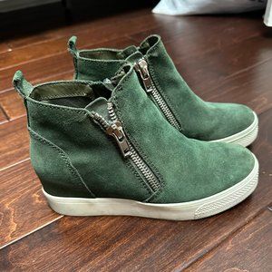 Steve Madden Wedgie Sneaker - 6.5